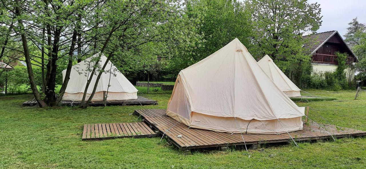 Campingul Apusenilor Hotel Vársonkolyos Kültér fotó